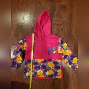 Girls 6x L pink fleece embroidered floral hoodie with tie-died sleeves